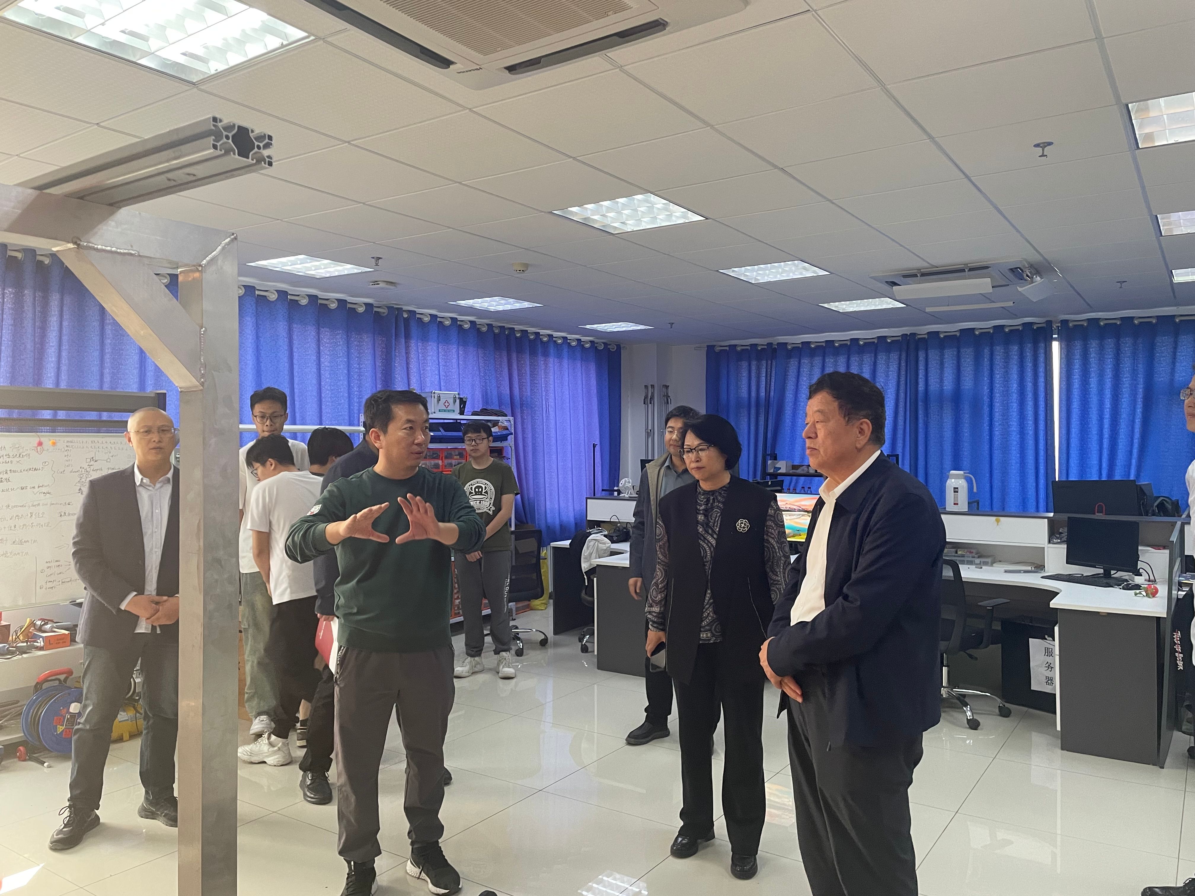 中国工程院院士王国法、山东理工大学校长李玉霞莅临yl6809永利官网考察指导